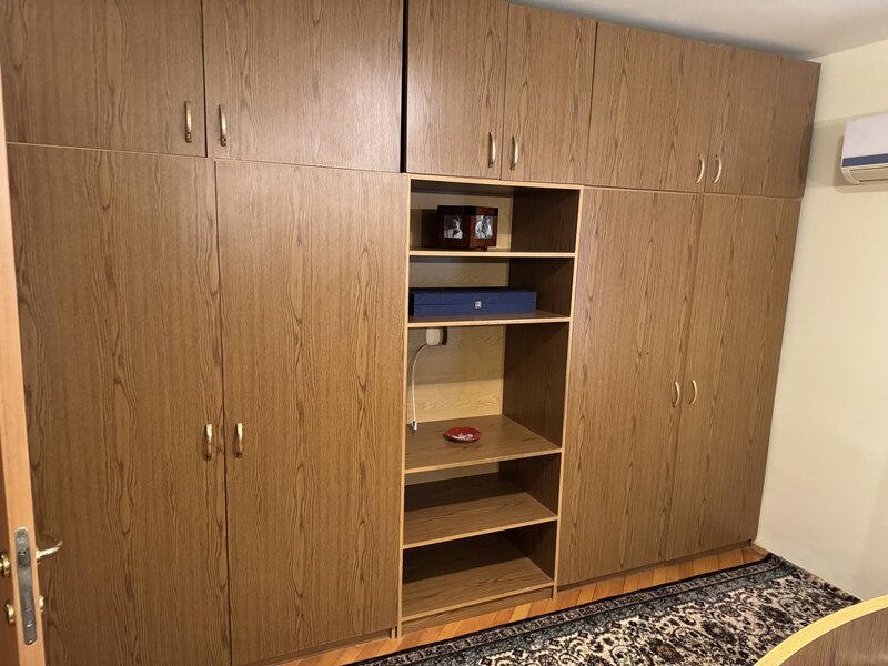 13 Septembrie, str. Baltagului ap. 2 camere cu centrala proprie si parcare